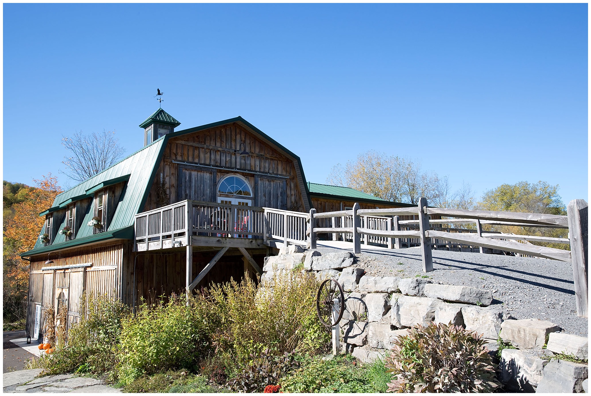 Photo of exterior of wedding venue Wolf Oak Acres in Onieda NY